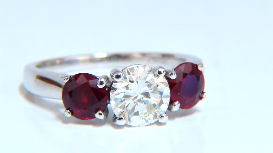 GIA Certified 1.06ct Natural Round Diamond Ruby ring Classic Three Platinum (1 of 8)