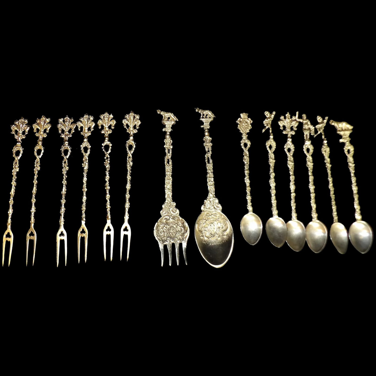 Antique Sets of Bordini Montagnani Ornate Brass Serving Utensils (1 of 9)