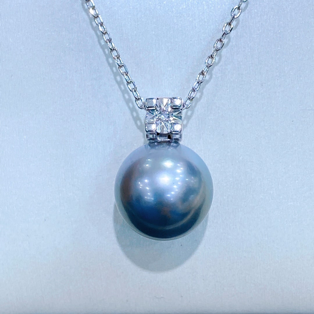 Natural original color seawater Tahitian platinum gray pearl pendant (1 of 9)