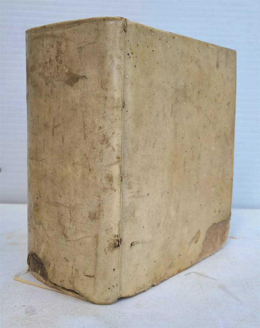 1716 LAW of NATURE & NATIONS by Samuel von Pufendorf antique VELLUM BOUND (1 of 8)