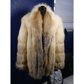 Gorgeous Golden Island Isle Fox Fur Coat Jacket