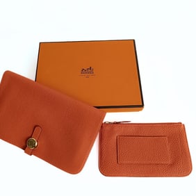 HERMES Dogon wallet in orange Clemence leather Year 2003