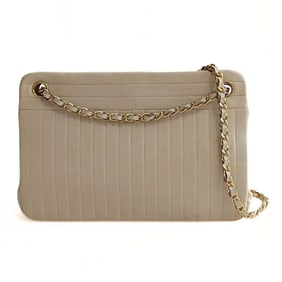 CHANEL vintage shoulder bag in beige cotton