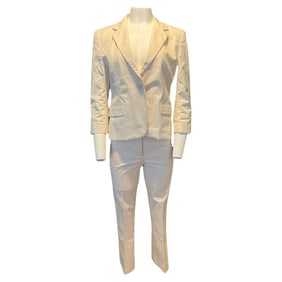 QL2 Quelledue Cream Blazer Jacket & Trouser Pant Suit