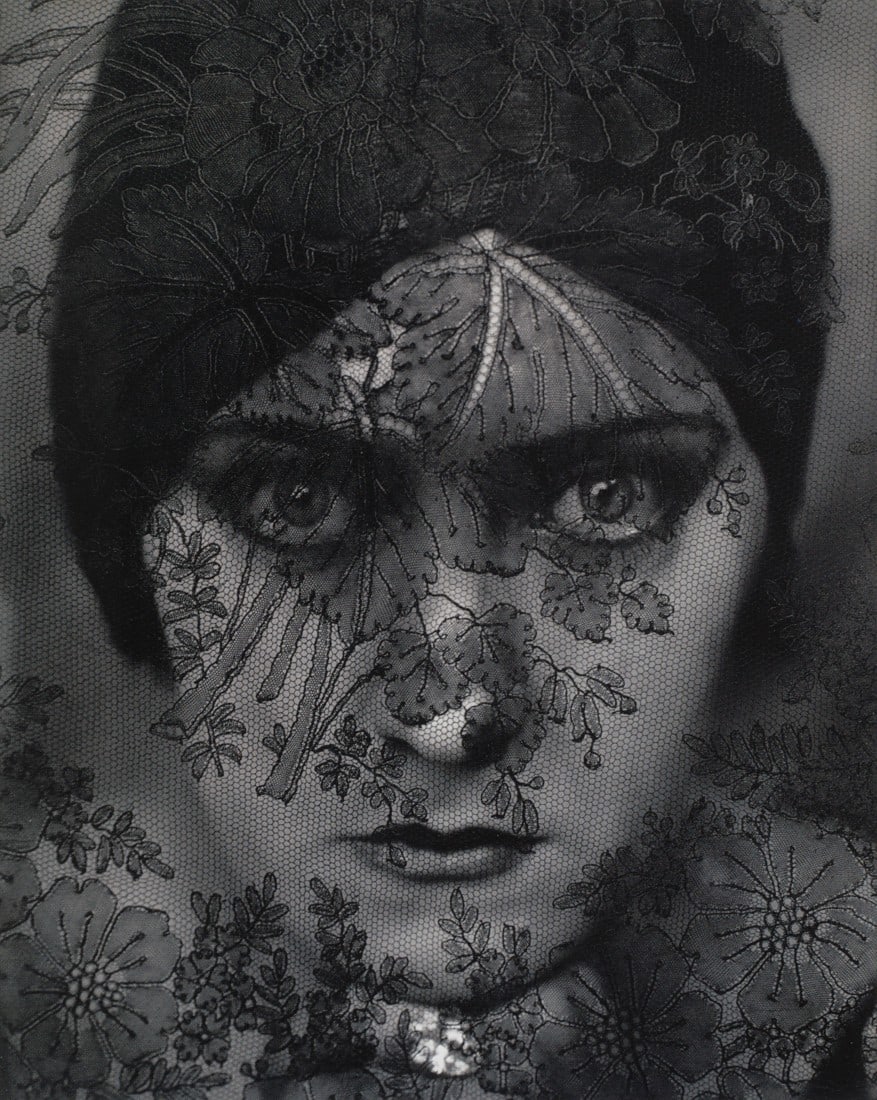 EDWARD STEICHEN - Gloria Swanson, 1924 (1 of 1)