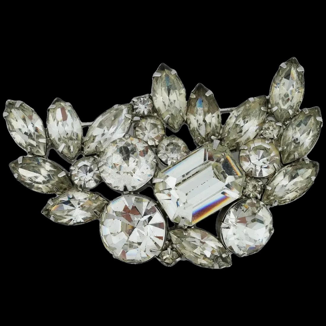 Vintage American Kramer Costume Jewelry Brooch (1 of 4)