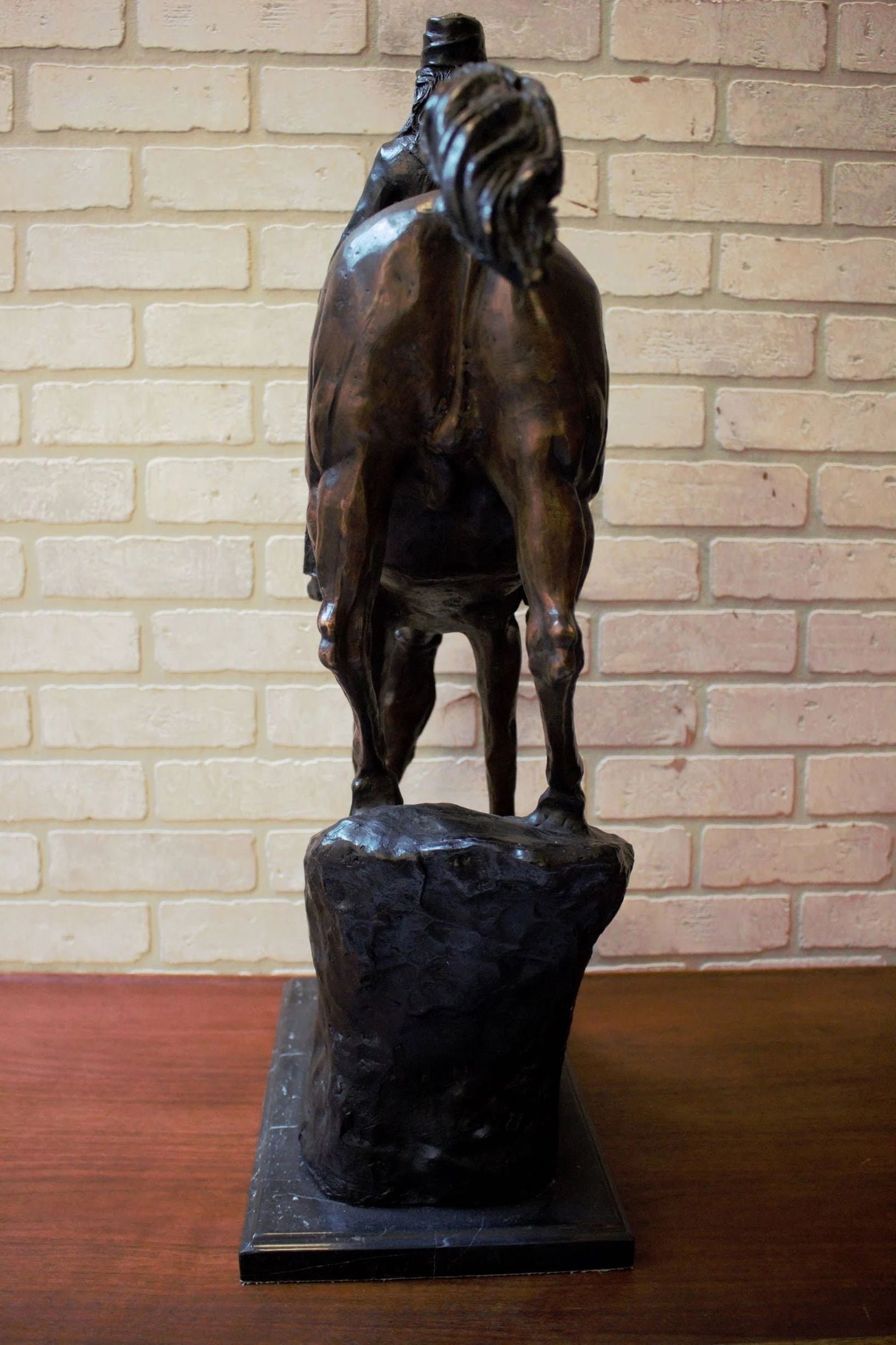 Vintage Frederic Remington Bronze Sculpture Mountain Man (1 of 9)