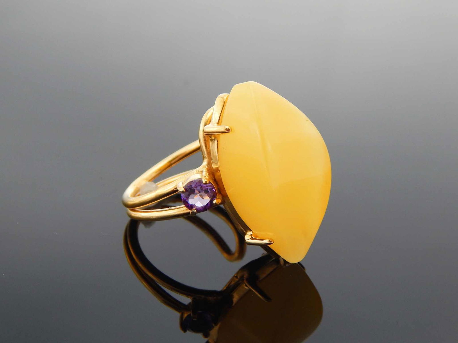 Natural Baltic Butterscotch Amber and Amethyst Handmade Ring in 14k Gold Plated S925 (1 of 5)