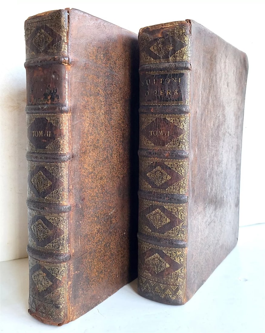 1714 LIVES of CAESARS by Suetonius Tranquillus 2 VOLUMES antique ILLUSTRATED (1 of 20)