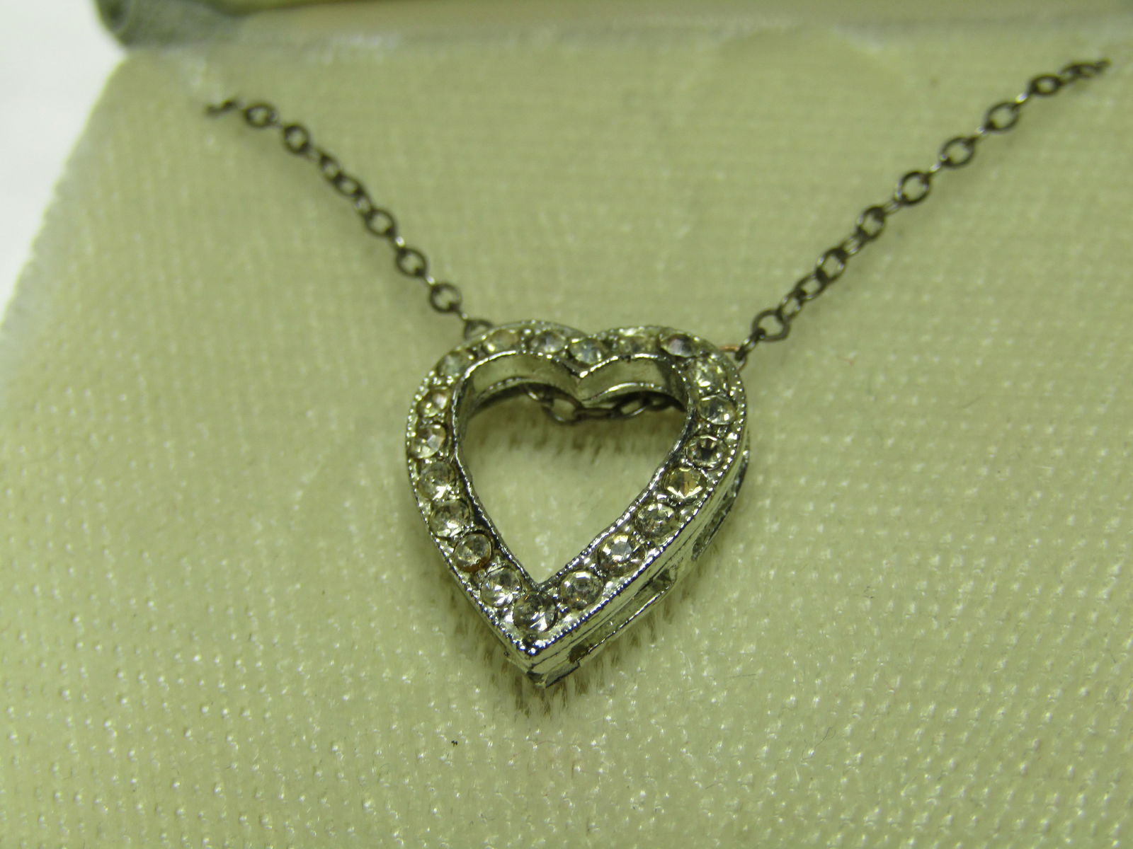 Vintage Sterling Silver Heart Necklace, Clear Stones, 14", Original Box (1 of 4)