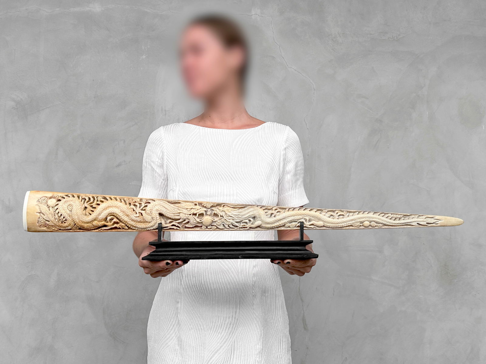 Large carved swordfish - Double Dragon motif: Title:Large carved swordfish - Double Dragon motif Maker: Unknown Origin:Indonesia Date/Period:2024 Materials:Xiphius Gladius, Bone, Wood DimensionsLength: 87 cm / 34.2 inches Description:A very impre