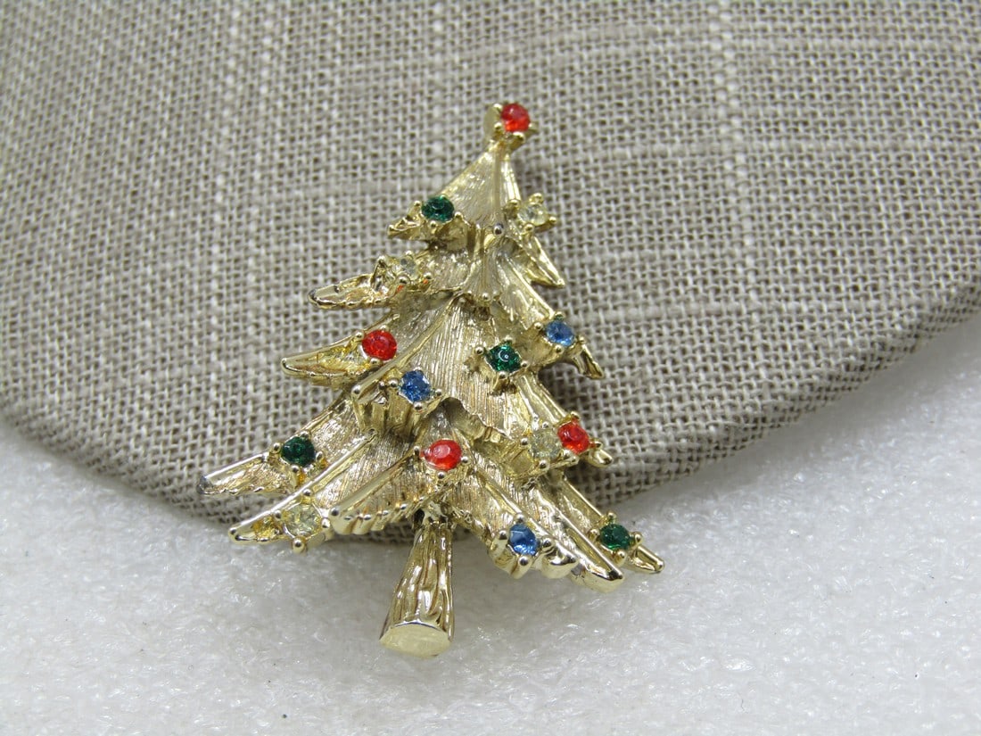 Vintage Rhinestone Christmas Tree Brooch, 2" (1 of 5)