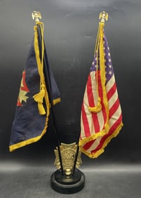 VINTAGE VFW & USA FLAGS ANNIN FLAG STAND MEDAL AMERICAN VETERANS OF FOREIGN WARS