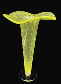 VINTAGE TRUMPET VASE YELLOW GLASS