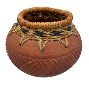 HANDMADE CLAY & RATTAN POT