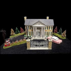 Department 56 Elvis Presley’s Graceland Special Edition Gift Set In Original Box