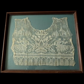 Antique Hand done lace Hankie Rare exceptional Museum worthy