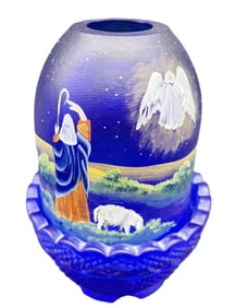 FENTON BIRTH OF A SAVIOR THE ANNOUNCEMENT 1999 LIMITED 13/2500 FAIRY LAMP