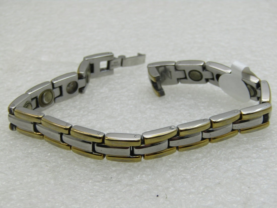 Vintage Men's Stainless Steel Two-Tone Bracelet, 8" (1 of 6)