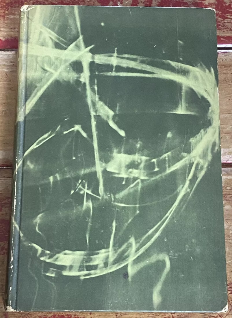 Rachel L. Carson THE SEA AROUND US 1st Edition BC 1951 HC Oxford VGood: Rachel L. Carson THE SEA AROUND US 1st Edition 1st Printing 1951 HC Oxford VGood. Green abstract design to boards, title to spine. 230 pages. Decorated endpapers. No missing, loose or torn pages, no b