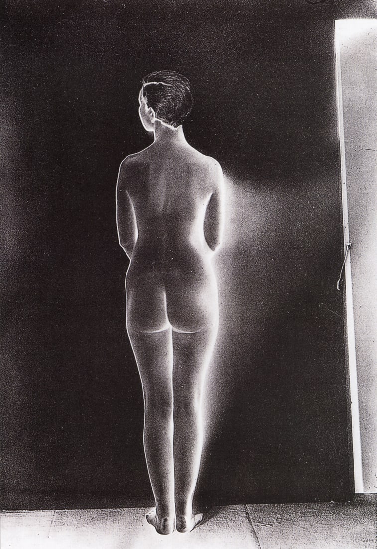 MAN RAY - Black Back, 1929 (1 of 1)