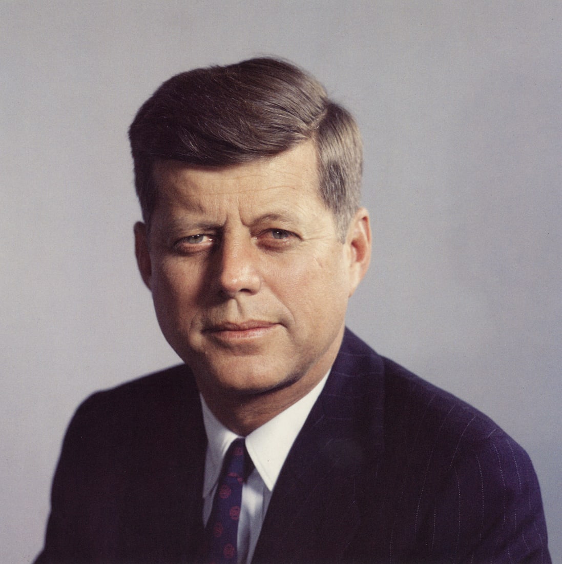 ORMOND GIGLI - John F. Kennedy, 1961: Artist: Ormond Gigli Title: John F. Kennedy, 1961 Medium: Photo Litho, 2013, China Dimensions: 8.3x8.35" Description: Heat Wax Mounted on 11x14" Conservation Board Artist Bio: Ormond Gigli (1925-2019)