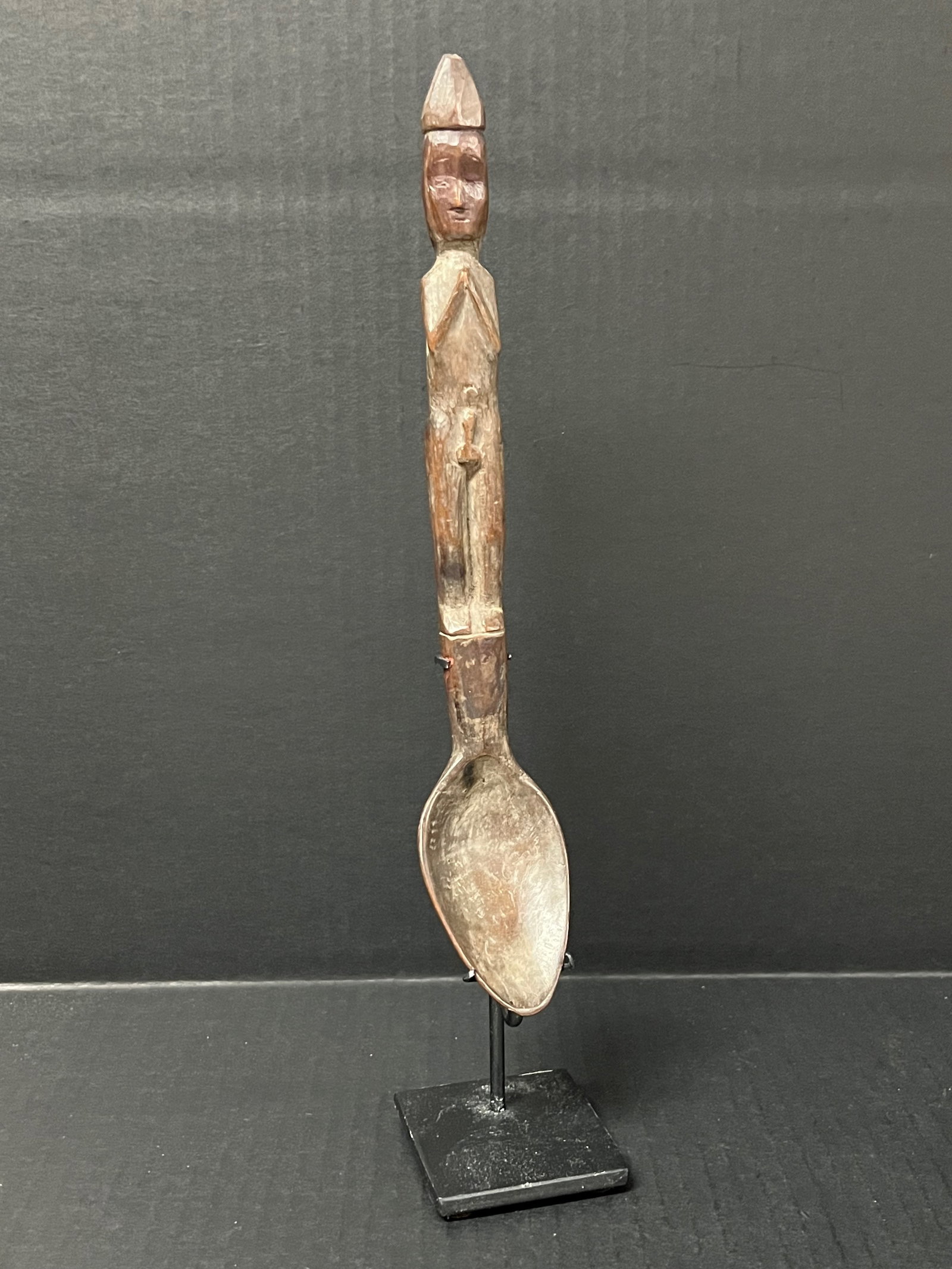 Philippine Ifugao Carved Wood Spoon with Dispaly Stand (1 of 9)