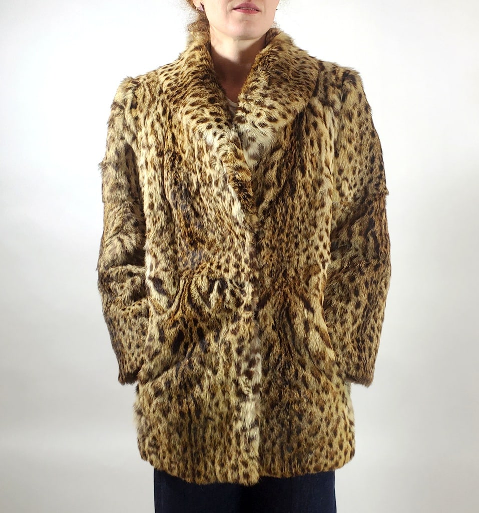 VINTAGE BROWN SPOTTED FUR JACKET EU: XL; US: 20 (1 of 12)