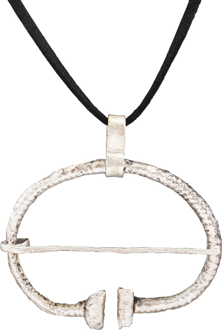 VIKING PROTECTIVE BROOCH 850-1050 AD (1 of 4)