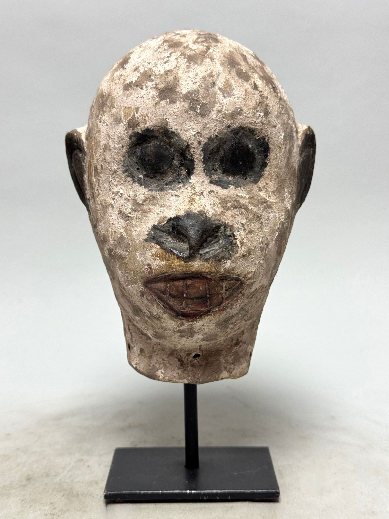 Old Passport mask - Hemba - DR Congo (1 of 7)