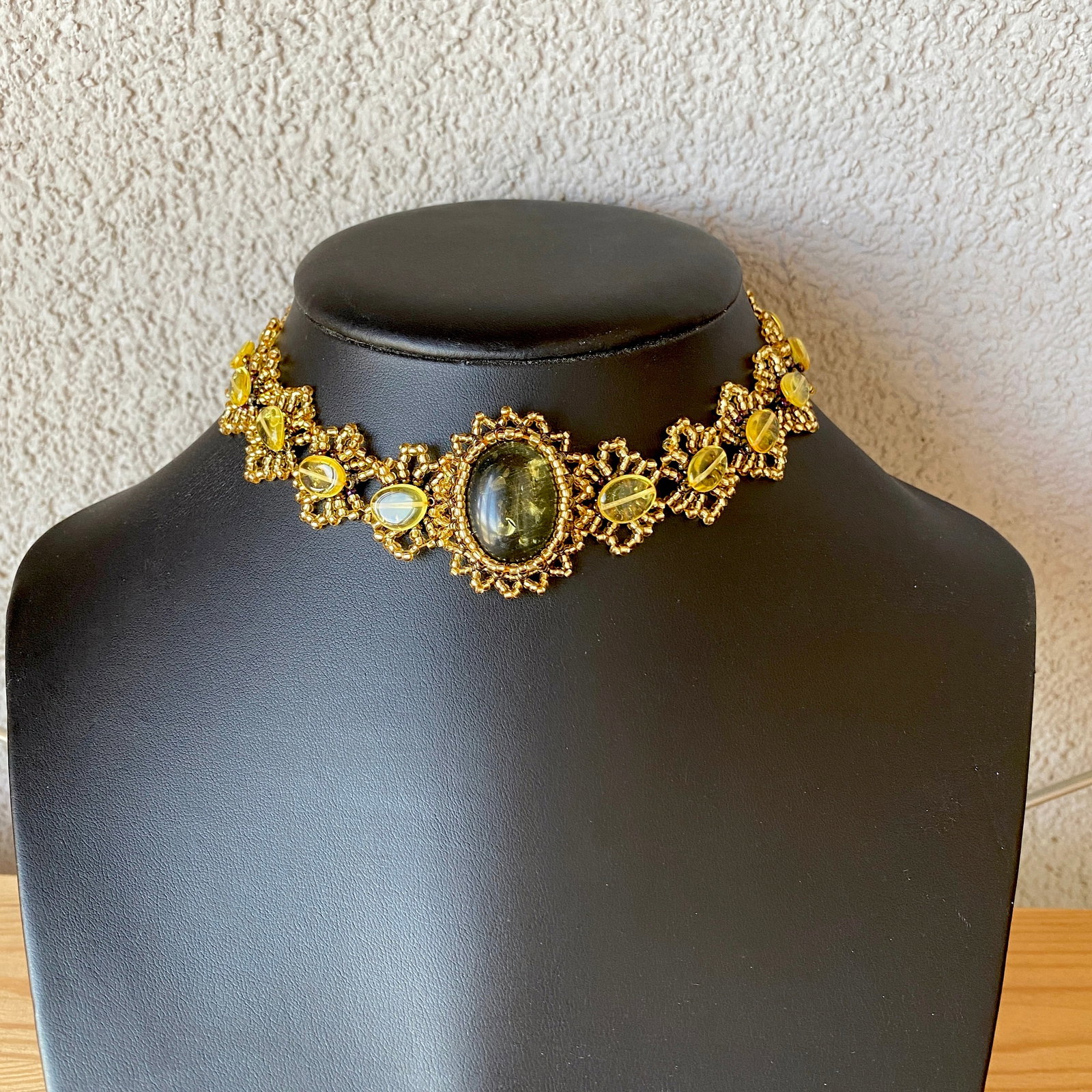 Stunning Amber Cleopatra necklace (1 of 7)