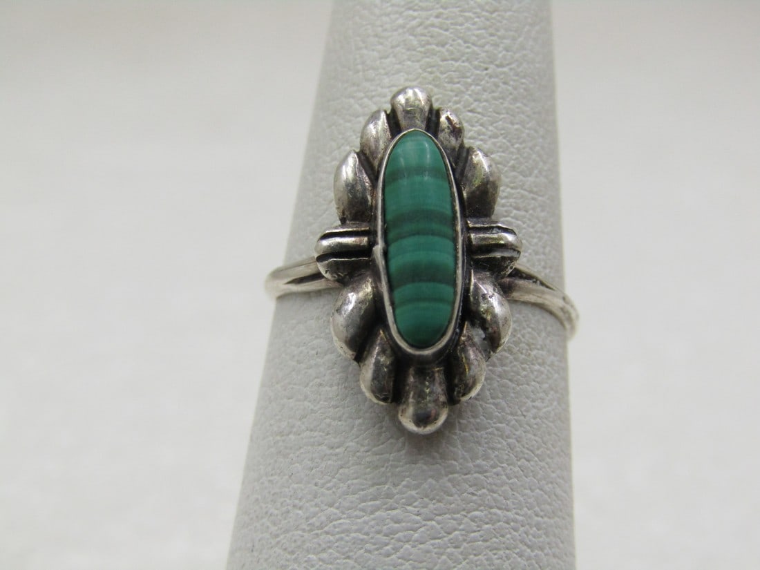 Vintage Sterling Southwestern Malachite Ring, Sz. 5.75, 1960's-1970's (1 of 7)
