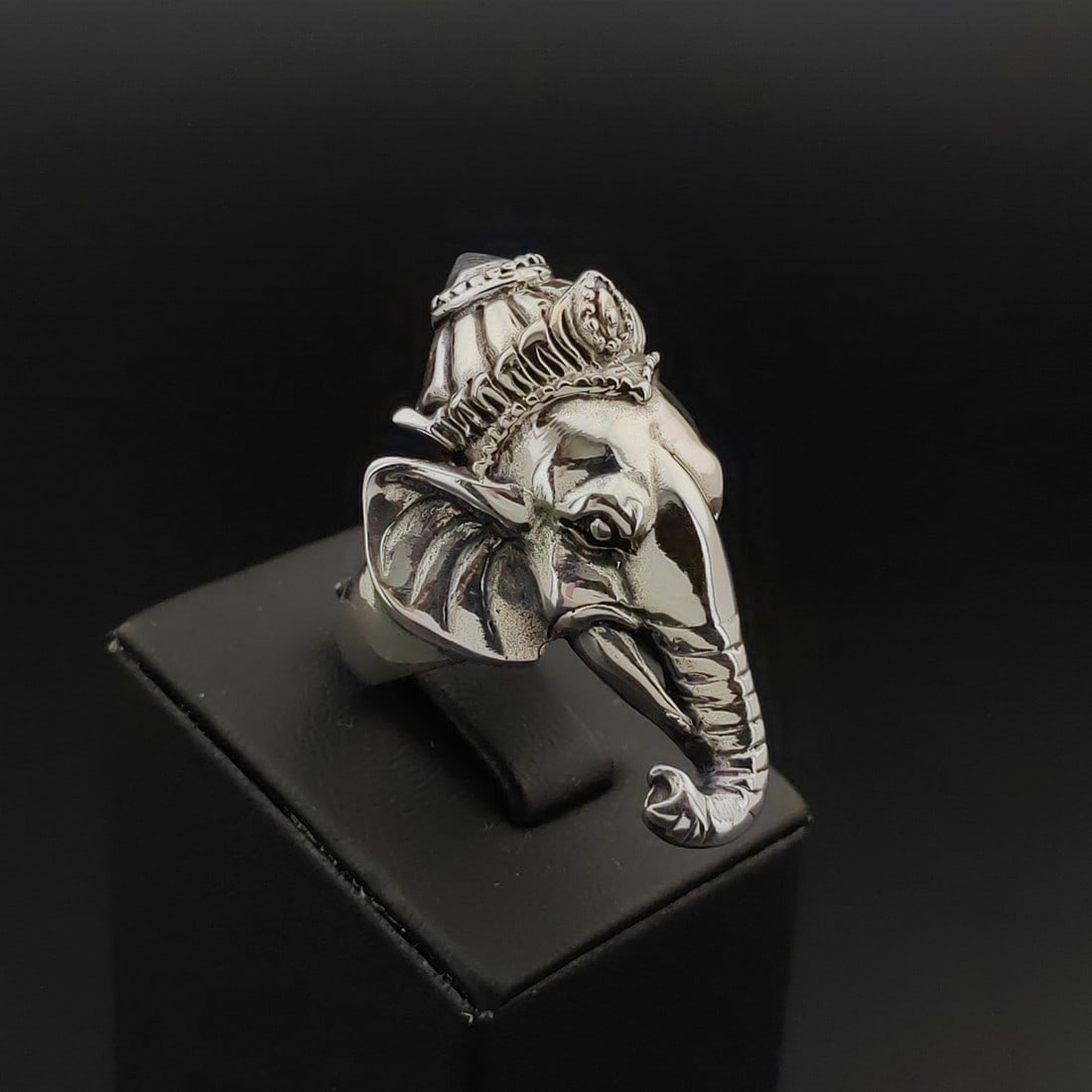 925 Sterling Silver Elephant Buddha Ring (1 of 7)