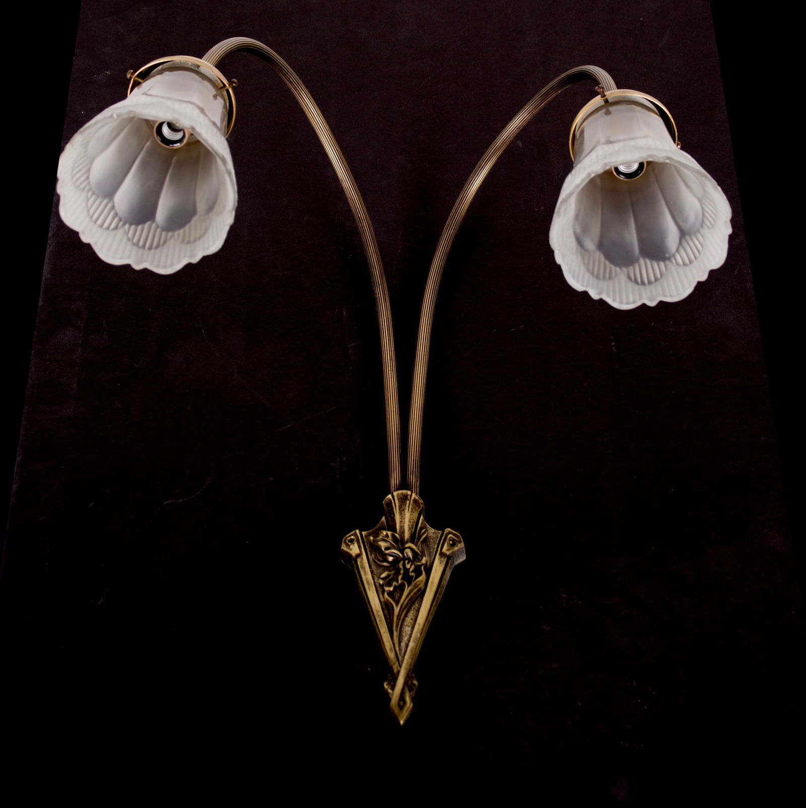 Pair of FRENCH ART DECO Sconces MOLDED Etched GLASS (1 of 7)