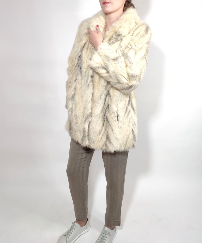 CROSS MINK FUR JACKET EU: L; US: 16 (1 of 9)