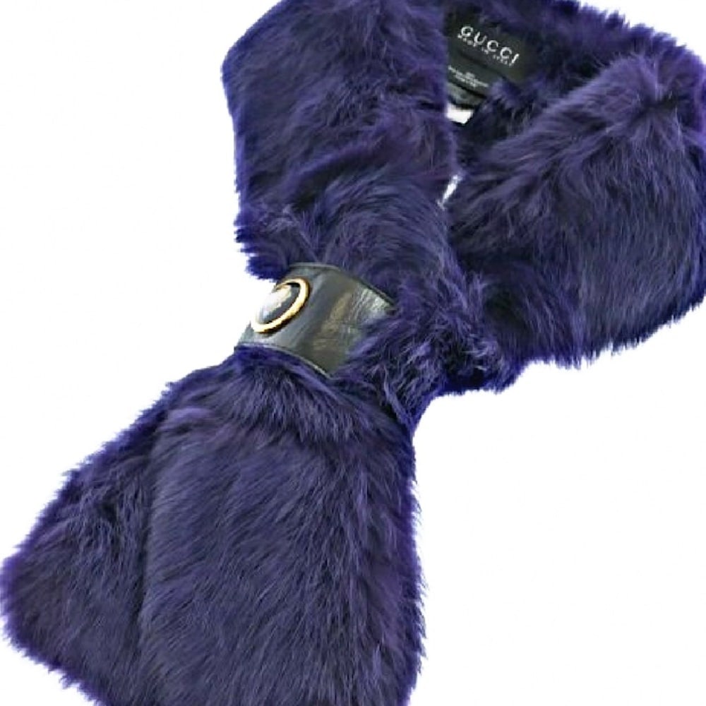 Authentic Gucci Tom Ford Rare Archive Mink Emblem Muffler (1 of 4)