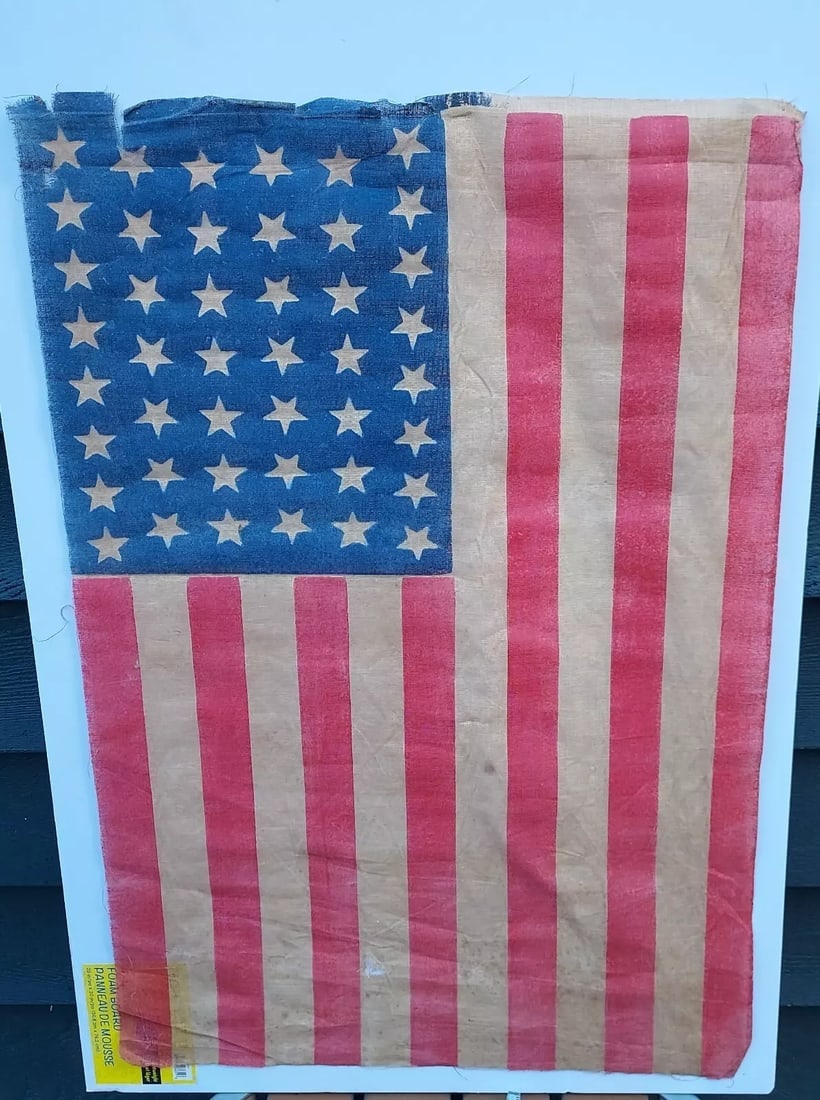 American Flag 44 Star parade starched linen 18 x 26" Wyoming 1891 (1 of 4)