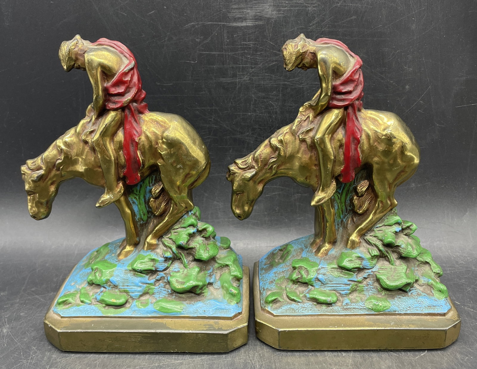 VINTAGE RONSON END OF THE TRAIL POLYCHROME BRONZE METAL BOOKENDS MARION POMPEIAN (1 of 7)