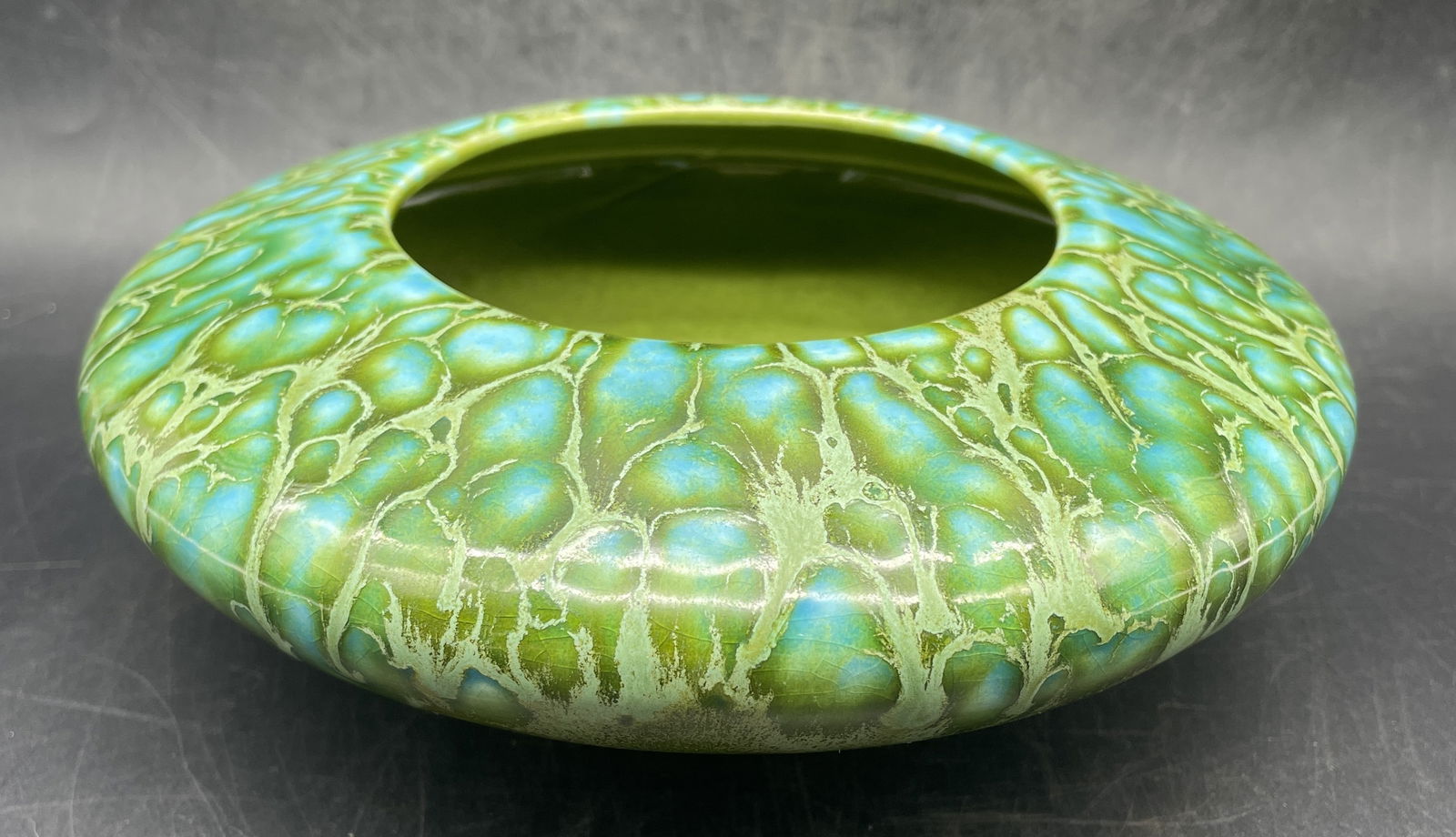 Vintage Mid Century Anthony Freeman McFarlin California Pottery Green Vase (1 of 8)