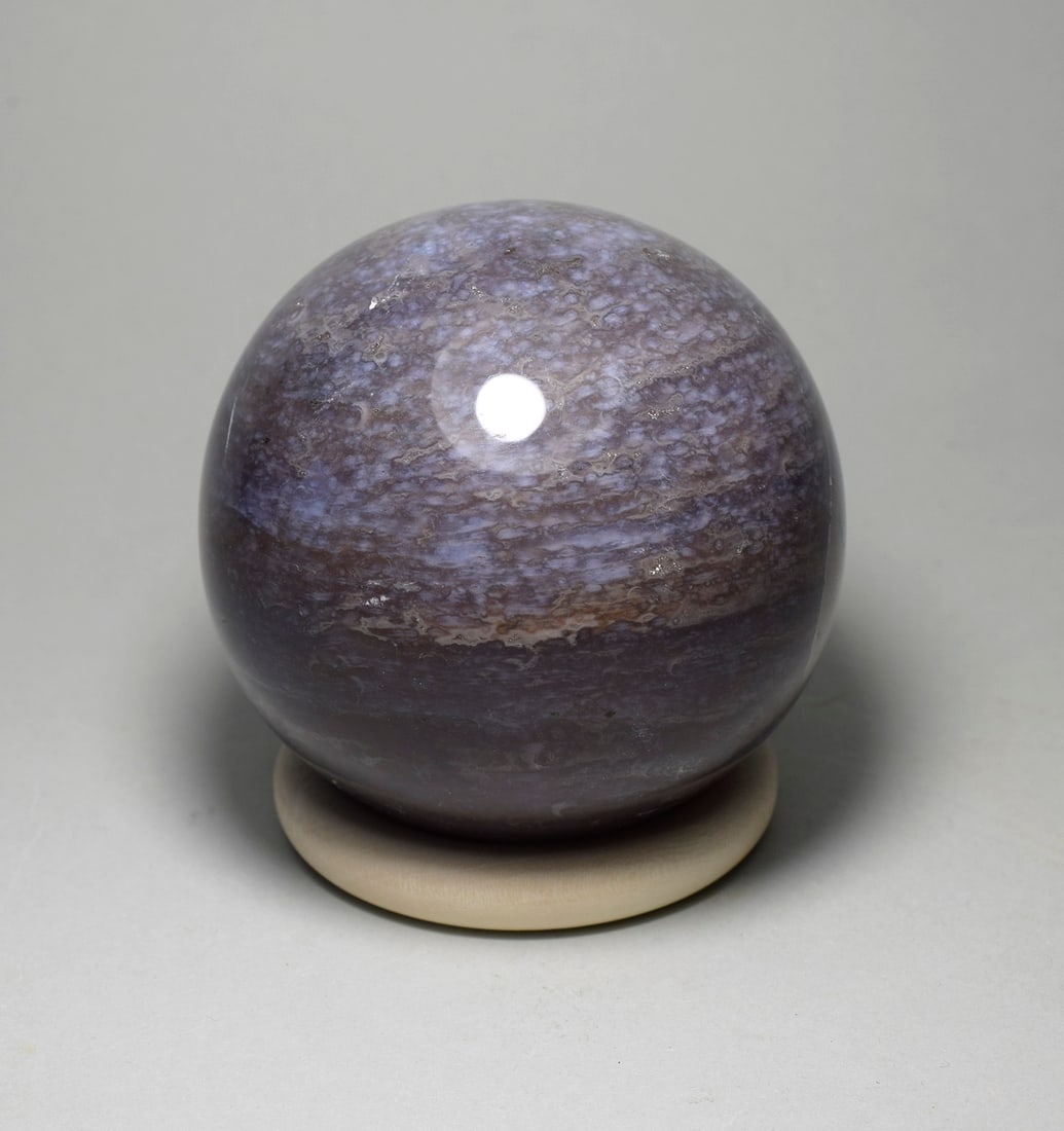 7.0 cm Polished Ocean Jasper sphere: Title: 7.0 cm Polished Ocean Jasper sphere Origin: Madagascar Size: 7.0 cm diameter Description: Species: Jasper (Ocean Jasper) Locality: Madagascar Diameter: 7.0 cm Weight: 0.47 kg Fine polished ocea