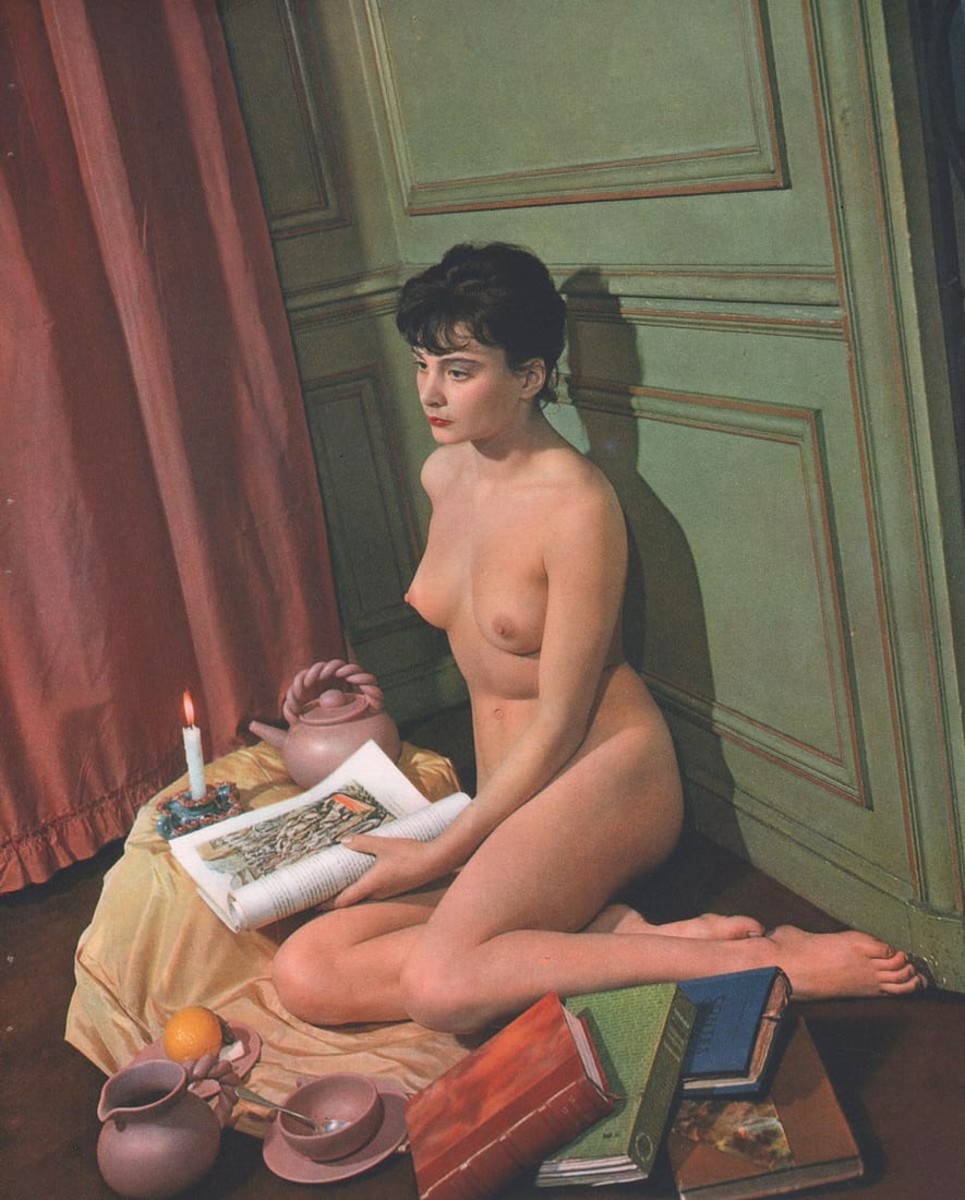 UNKNOWN - Female Figure (1 of 1)