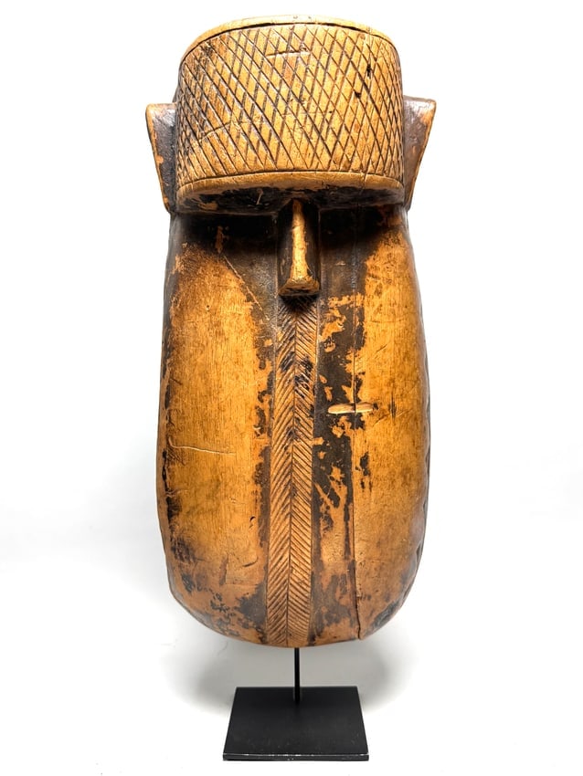 Old Landai Mask - Toma People, Guinea/Liberia, Macenta Region: Item DetailsDescriptionVery old and tribal used hand mask. The Toma also go by the name Loma, and this Landai mask is also sometimes refered to as Dandai. or Angbai, but were used during ceremonies of