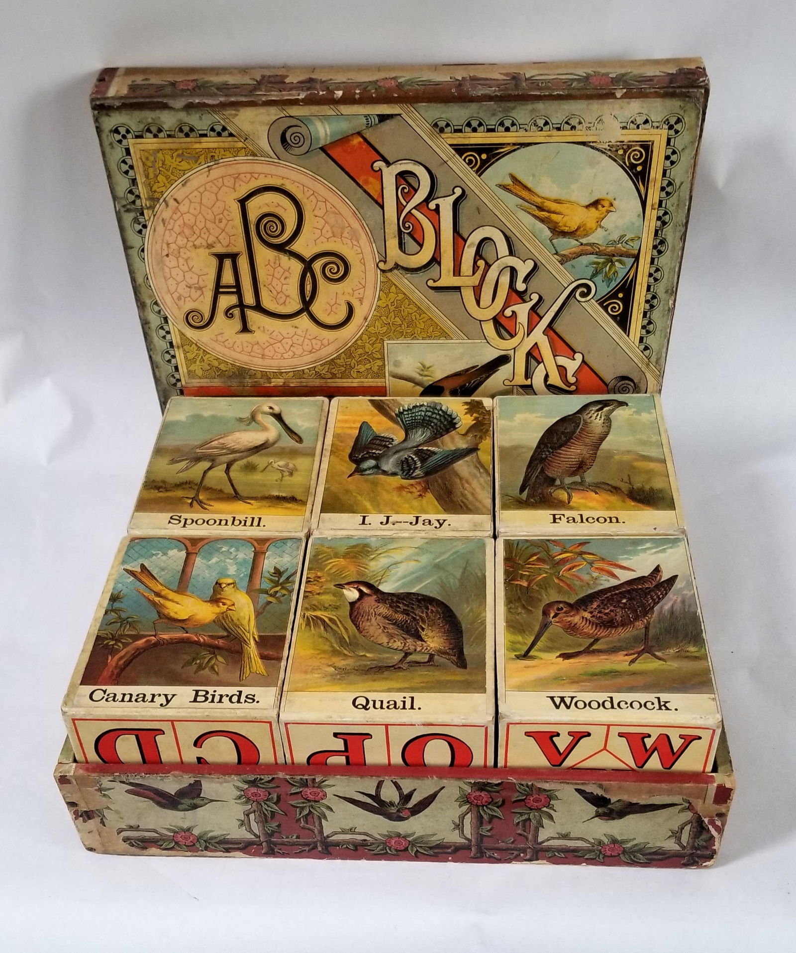Great children's toy dated 1885, McLoughlin, wooden covered box (1 of 4)