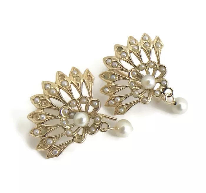 Vintage White Pearl Fan Dangle Drop Earrings in 14K Yellow Gold, 6.80 Grams (1 of 12)
