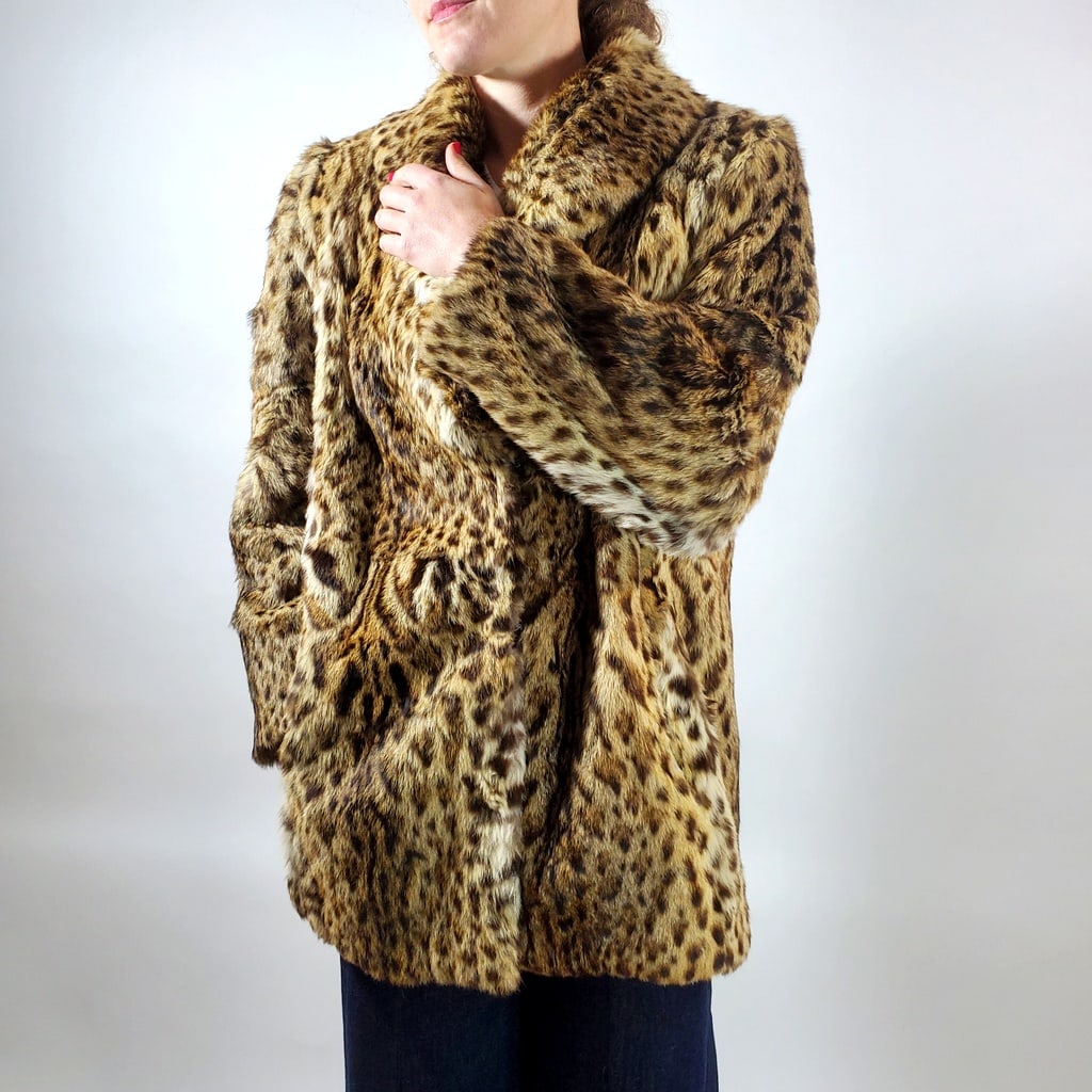 VINTAGE BROWN SPOTTED FUR JACKET EU: XL; US: 20 (1 of 12)