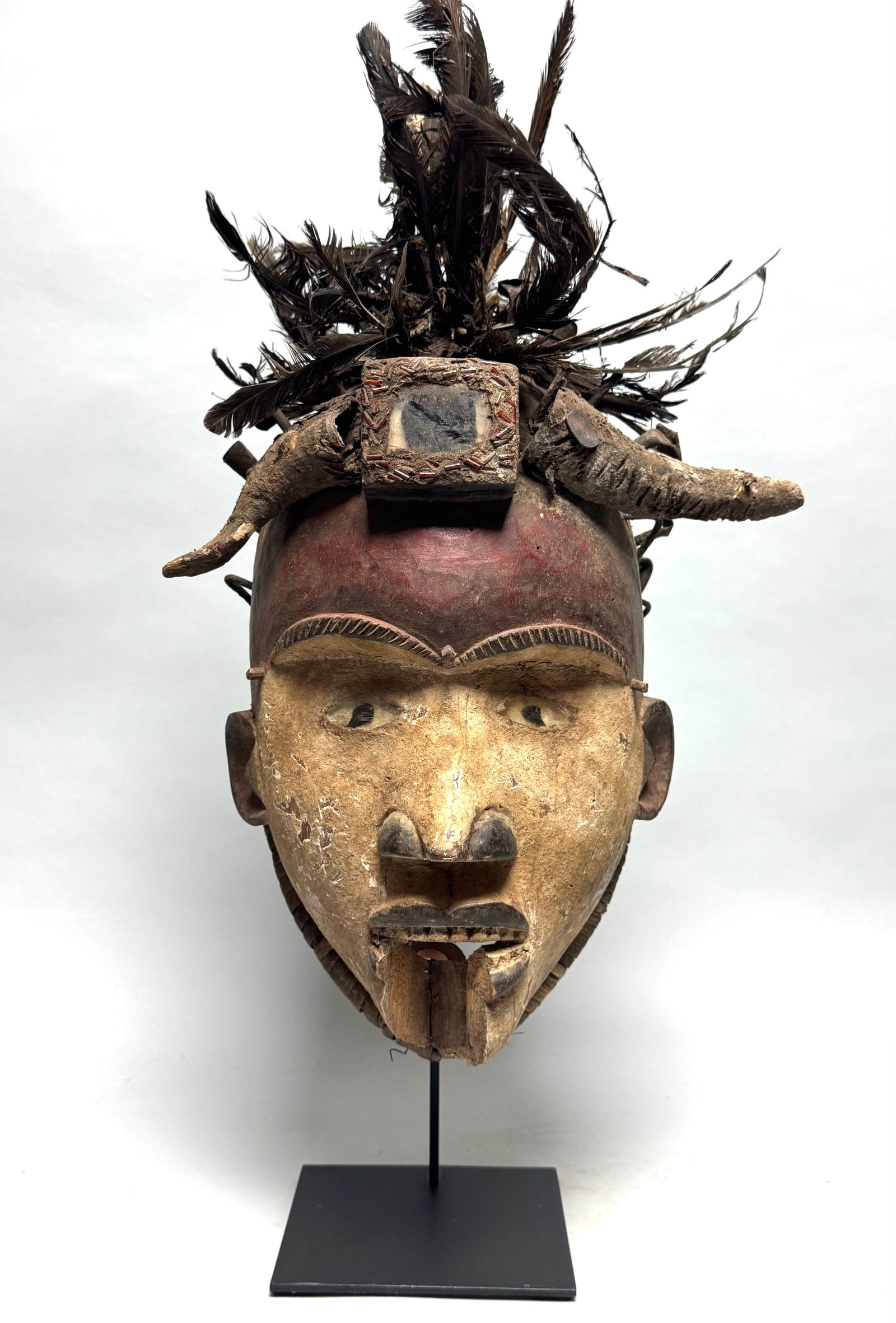 Fetish mask - Bakongo - DR Congo (1 of 18)