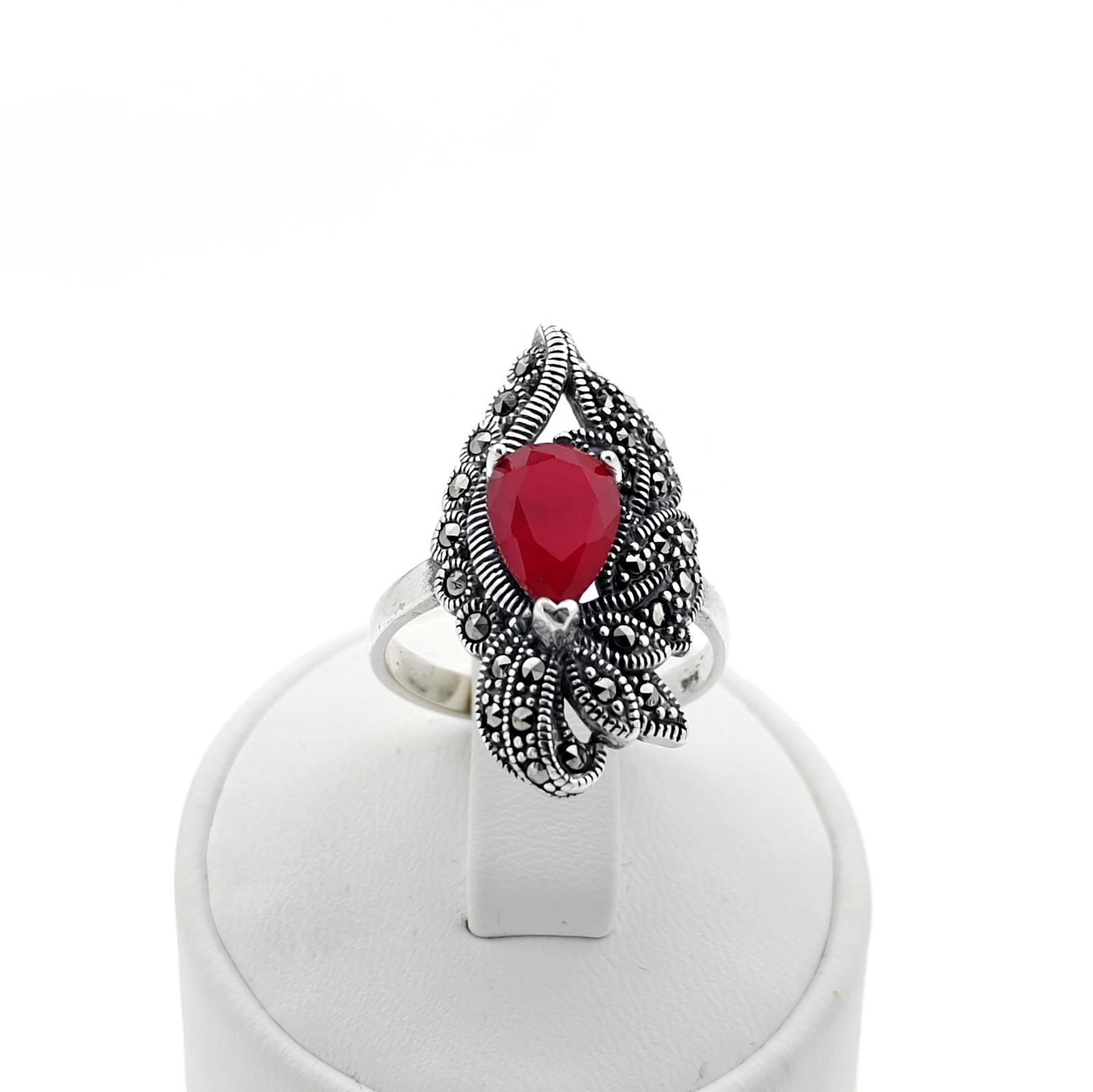 925 Silver Ladies Ring With Red Zircon and Marcasite (1 of 8)