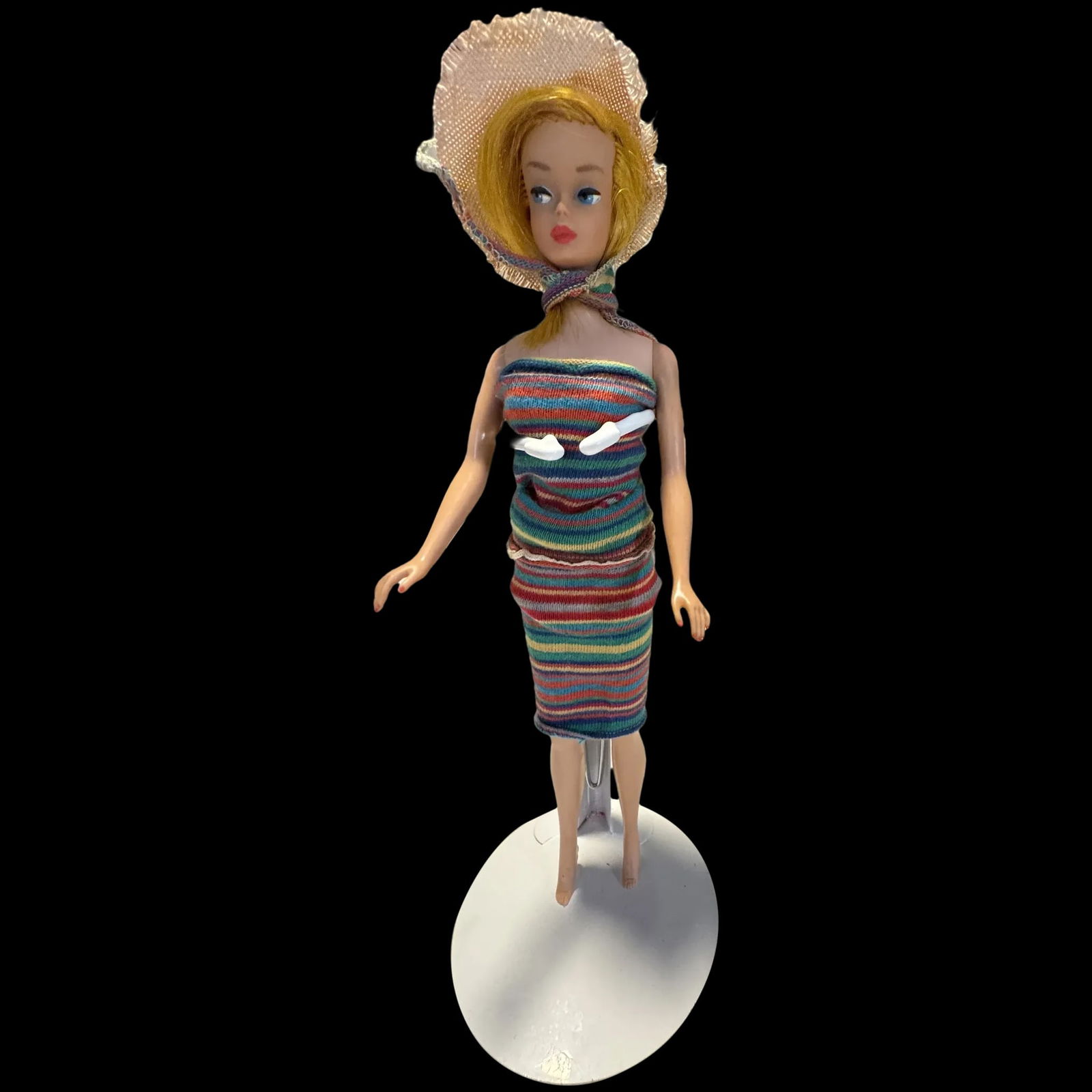 Vintage Barbie Blonde Color Magic Barbie with High Color (1 of 16)
