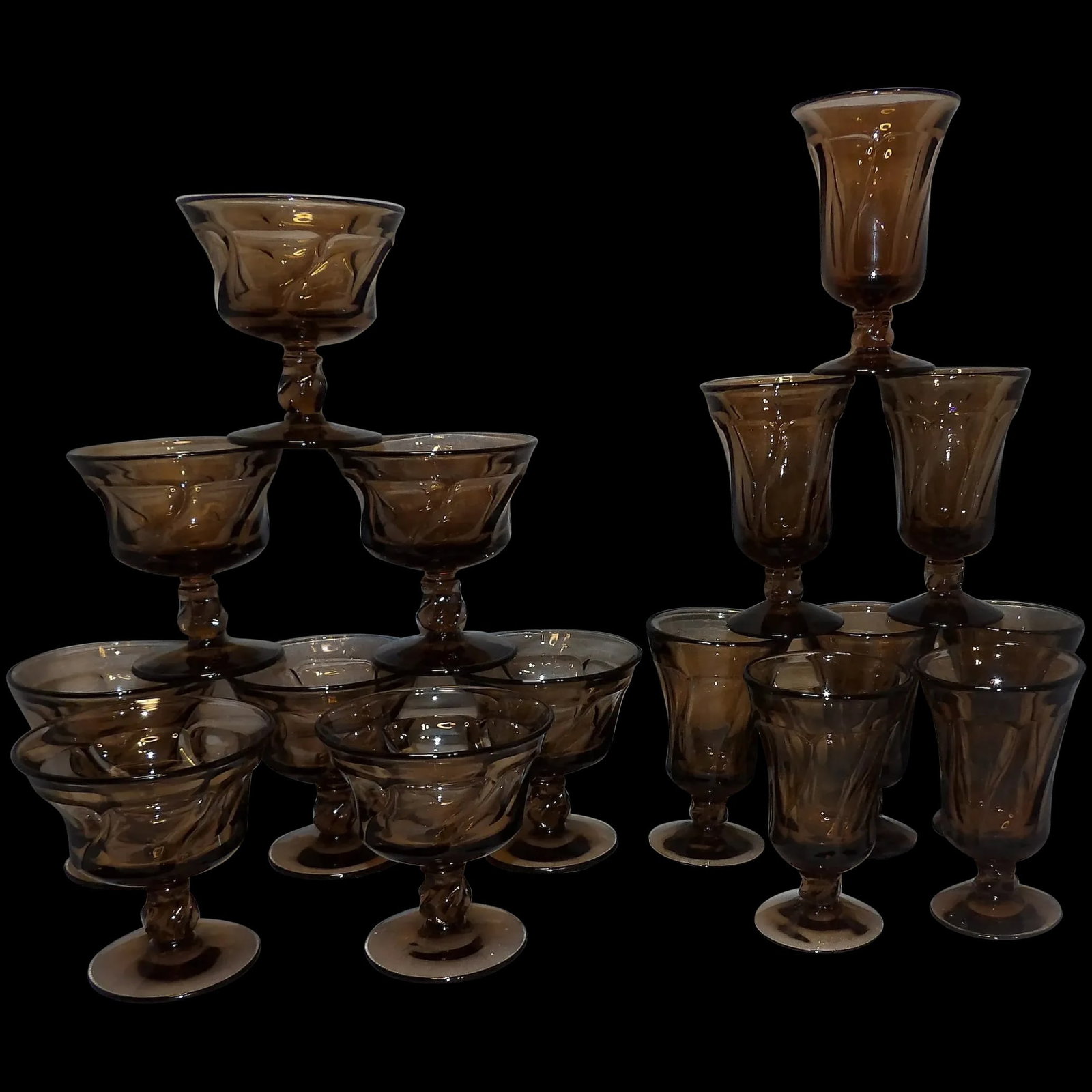Fostoria Jamestown Brown Glass Juice & Sherbet Glass set of 8 Vintage Footed Glasses: These sets include 8 Gorgeous Vintage Smokey Brown Footed Juice Tumblers in excellent condition, no chips, no cracks no etching. They measure approx. 4 ¾” tall and Rim is 3" wide. They hold