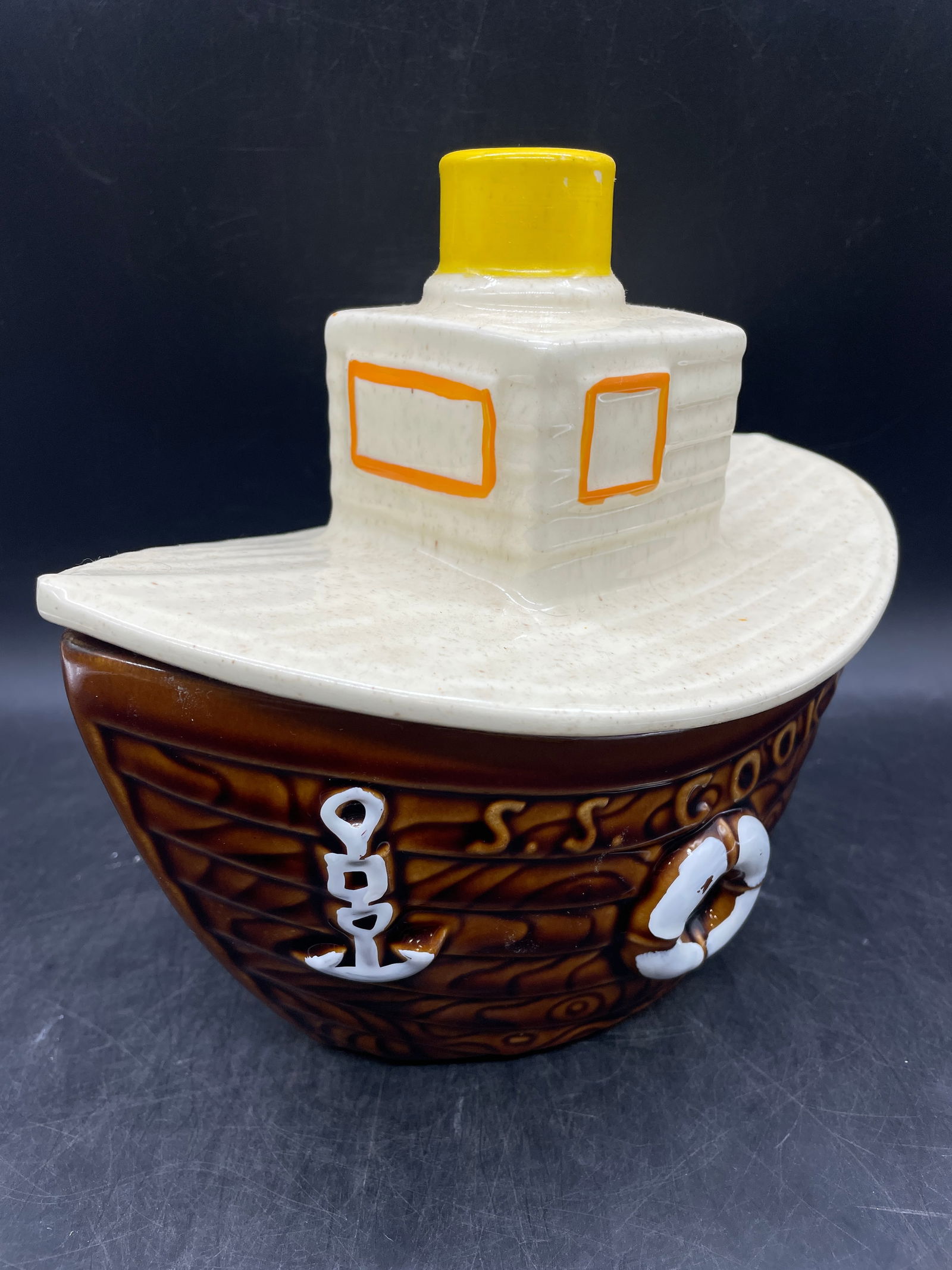 Vintage Nelson McCoy Cookie Jar SS CookiesCeramic Tugboat (1 of 8)